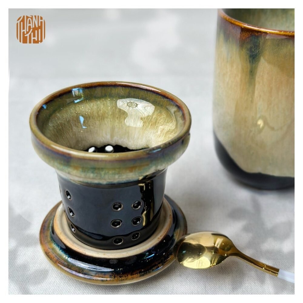 Ceramic Handicraft Items - Bringing Art Into Everyday Life 2 Ceramic Handicraft Items