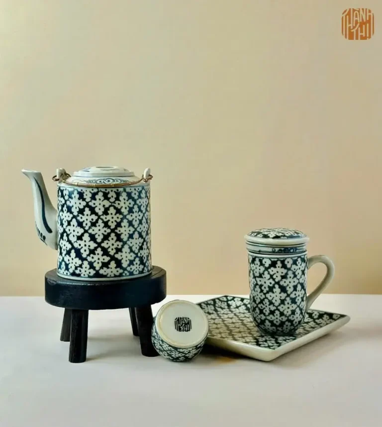 souvenir shop in Hoi An